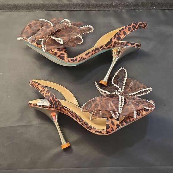 BRAND NEW  BLUE BY  BETSEY JOHNSON FAWN LEOPARD PEARL BOW HIGH HEEL SANDAL - Picture 10 of 16